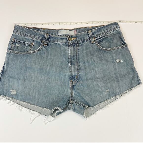 Levi’s 559 Custom Distressed Cut Off Shorts Sz XL - Picture 5 of 10